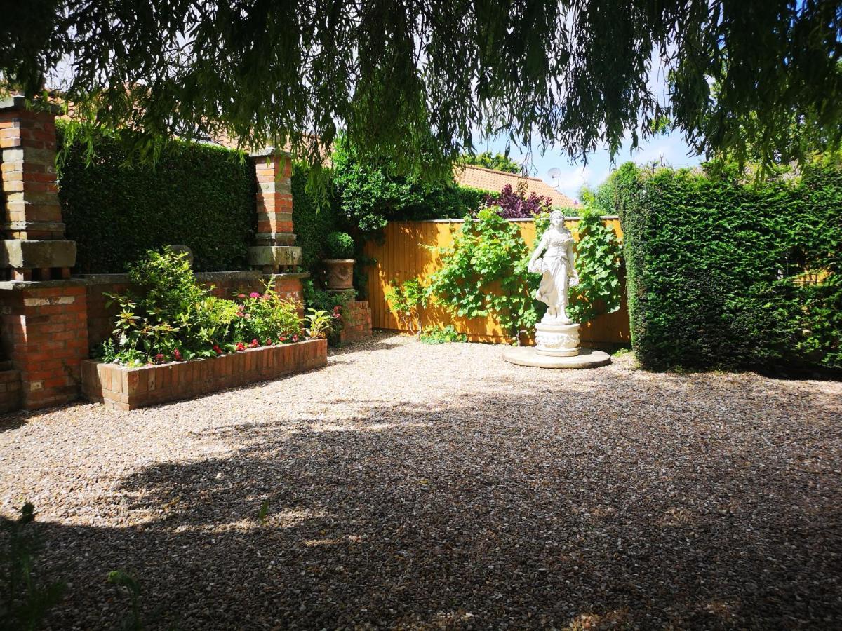 The Saddlery Holiday Cottage - Near Wolds And Coast North Thoresby Exterior foto